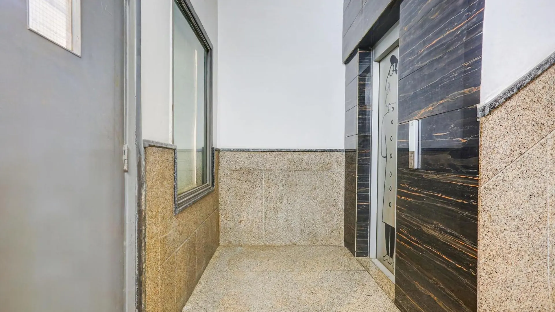 Hotel Super Townhouse Rohini Sector 23 Delhi
