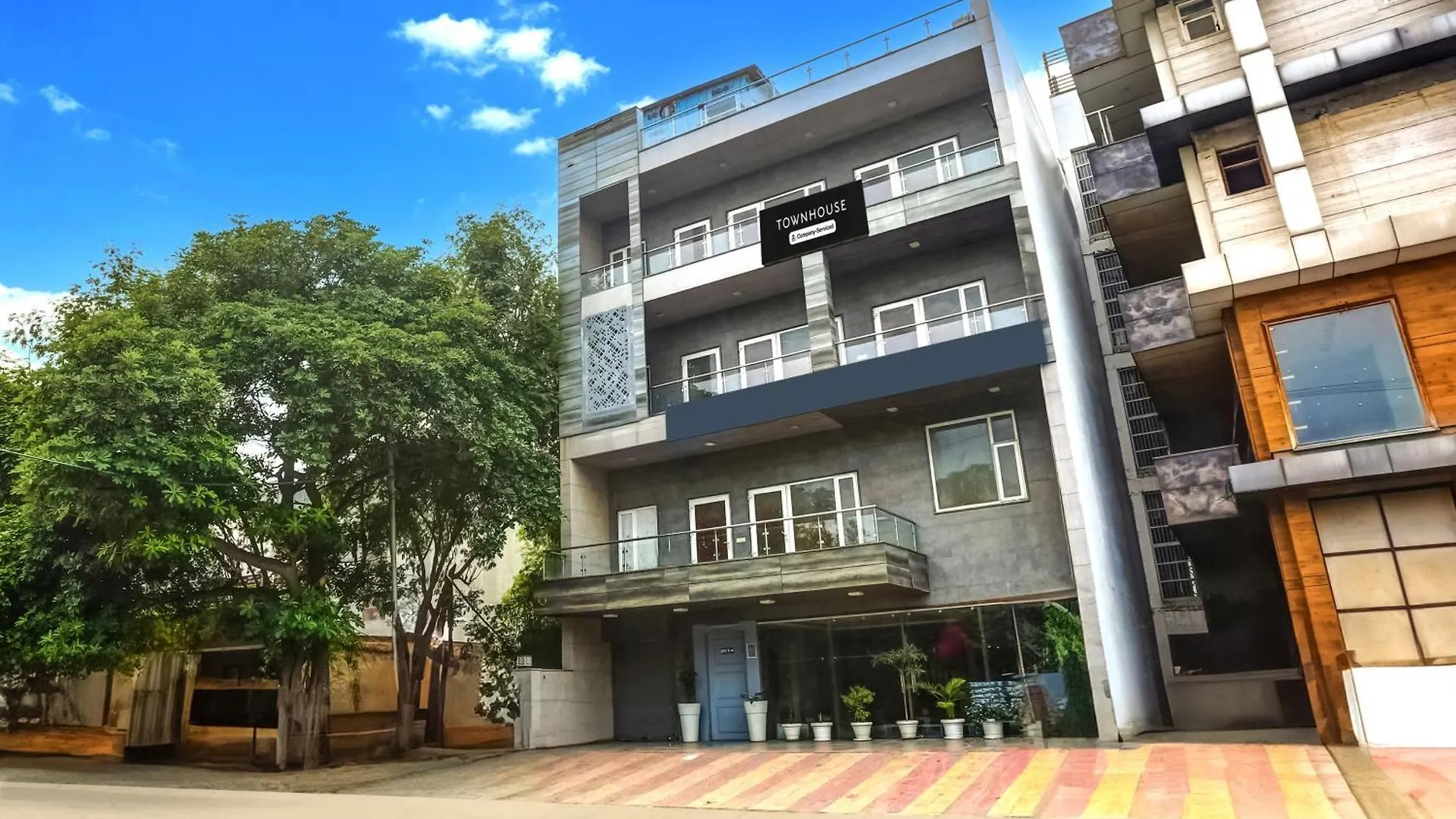 Hotel Super Townhouse Rohini Sector 23 Delhi  4*, Delhi (National Capital Territory of India)