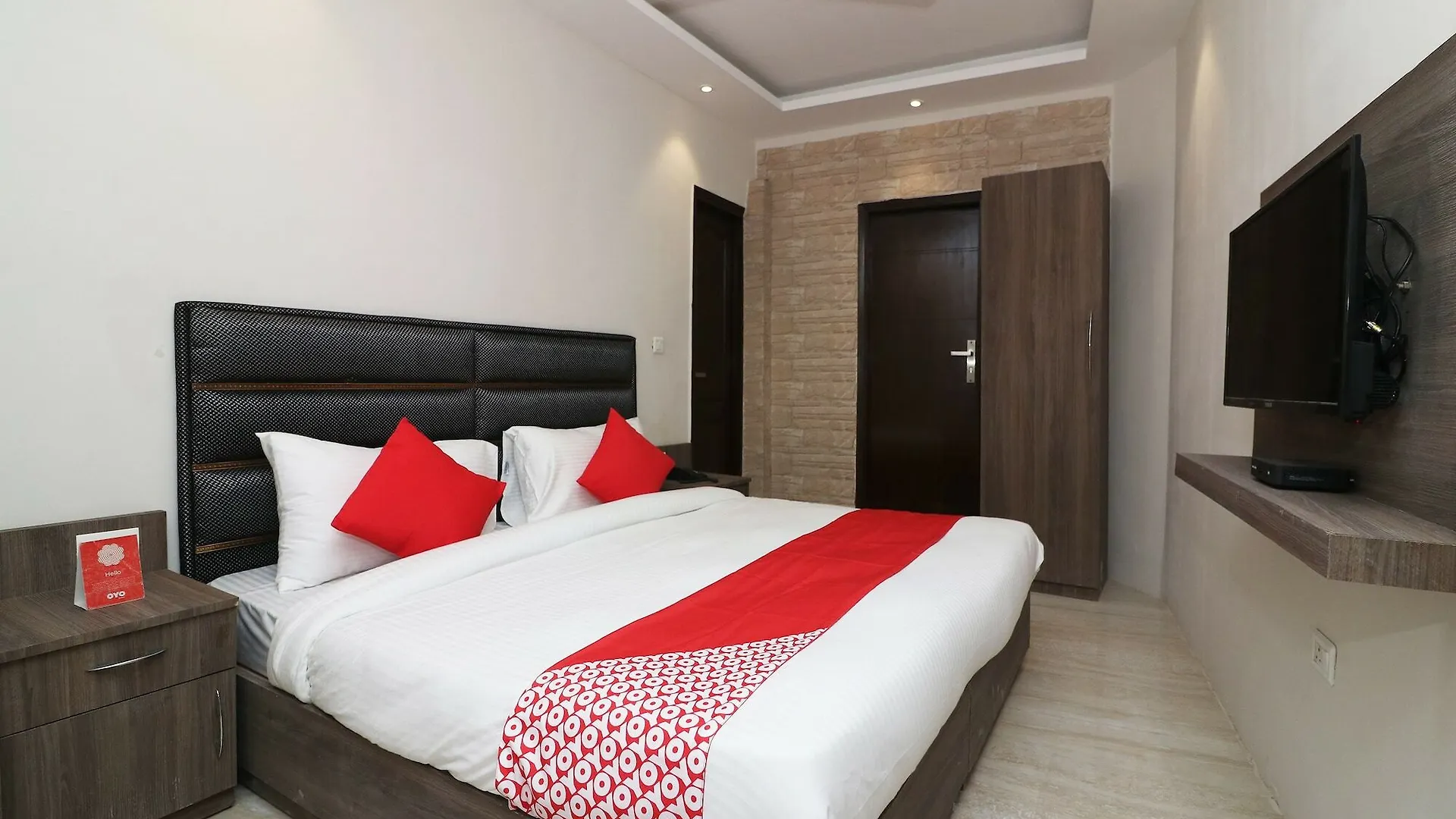 Hotel Super Townhouse Rohini Sector 23 Delhi