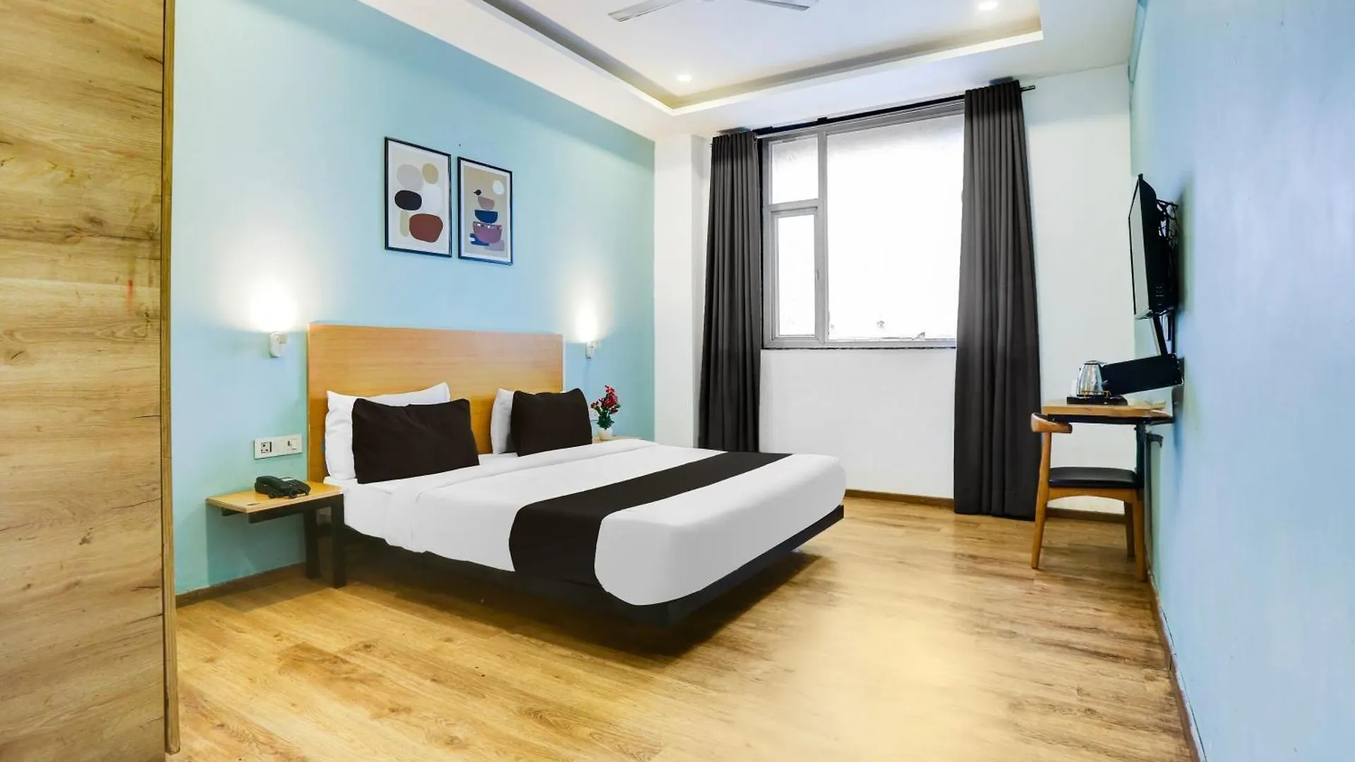 Super Townhouse Rohini Sector 23 Hotel Delhi