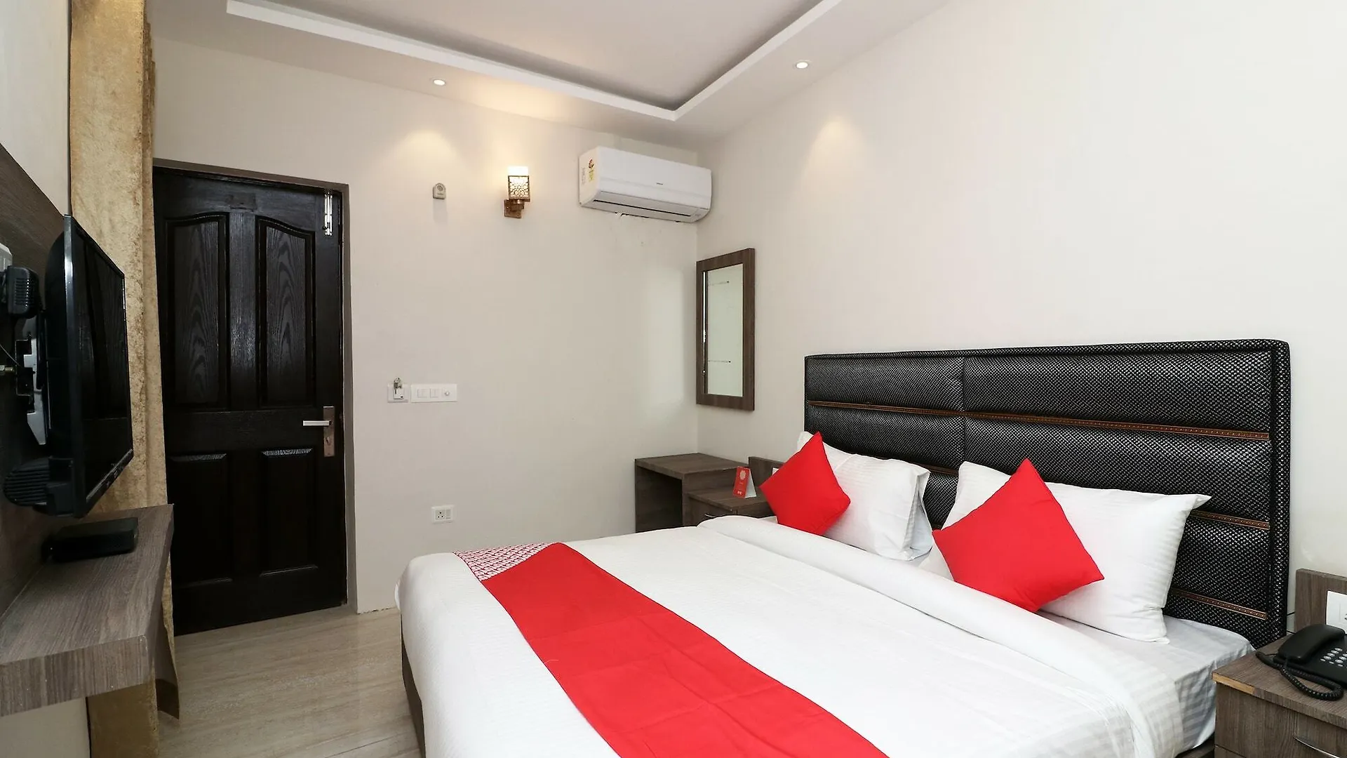 Super Townhouse Rohini Sector 23 Hotel Delhi   Delhi (National Capital Territory of India)